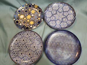 Williams Sonoma Hannukah Salad Plates blue white gold star holiday read