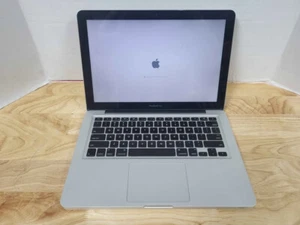 Apple MacBook Pro / Catalina OS - Picture 1 of 4