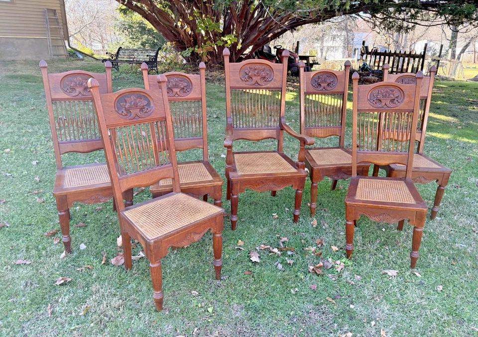 Juego 7 sillas antiguas victorianas Eastlake de roble tallado muy buen estado Foto 1 de 4