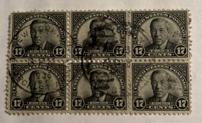 US Stamp, Scott #697 17c Woodrow Wilson, block of 6, used - Image 1 of 3