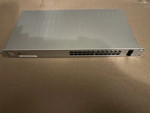 Ubiquiti Networks Unifi Switch 24 24 Port Gigabit Ethernet Network Switch US-24 - Picture 1 of 2