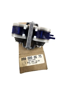 NOS Mercedes VDO LH Door Vacuum Element 0008000675 72-80 W123 W116 R107 W108 - Bild 1 von 4