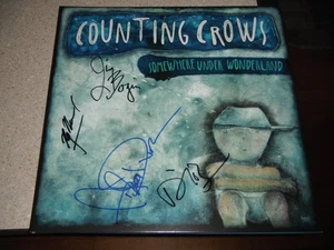 COUNTING CROWS GROUP SIGNIERT IRGENDWO IM WUNDERLAND VINYL-ALBUM - Bild 1 von 1