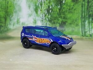 Hot Wheels Chrysler Pacifica Race Support Diecast Model - Excellent Condition