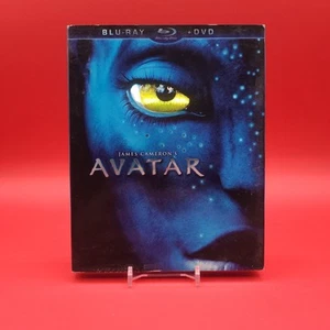 Avatar: Blu-Ray (Two-Disc Combo) + Slipcover. James Cameron - Picture 1 of 3