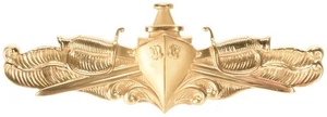 US Navy Surface Warfare Officer Insignia - Picture 1 of 3