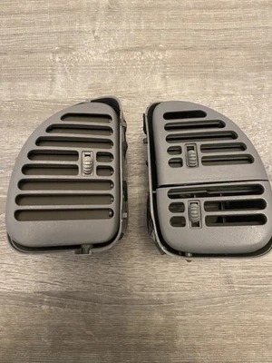 CHEVY SUBURBAN SILVERADO GMC TRUCK DASH DRIVERS LH SIDE AIR VENT SET GRAY 95-99 - Image 1 of 4