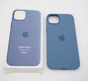 Apple Iphone 15 Plus Silicone Case with MagSafe - Picture 1 of 7