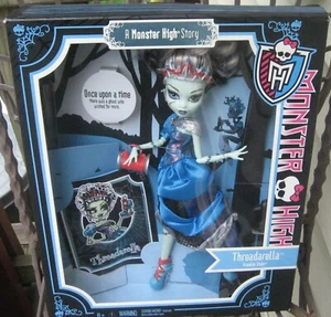 Monster High Doll "Scarily Ever After" Frankie Stein -Threadarella-New-N.R.F.B. - Picture 1 of 3