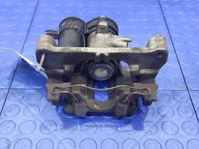 Conjunto de pinza de freno/actuador trasero Subaru Outback 16-19 lado izquierdo del conductor OEM Foto 1 de 4