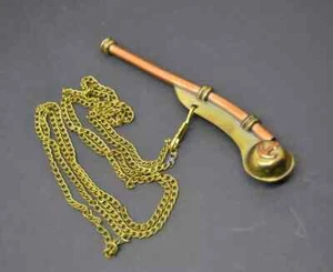 NAUTICAL SAILER BOATSWAIN BOSUN WHISTLE PIPE MADE ENGLAND BRASS COPPER W/CHAIN - Picture 1 of 5