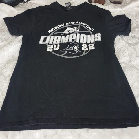 Providence Friars 2022 NCAA Men's Basketball Big East Champions T-Shirt Medium M Cover