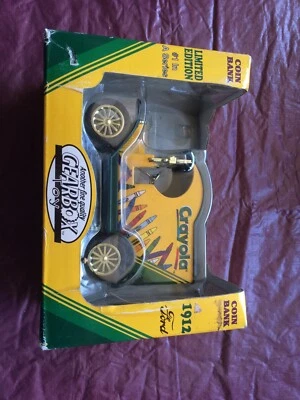 Banco de monedas de coche Crayola 1912 Ford Delivery edición limitada fundido a presión Foto 1 de 4