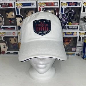 NUEVO CON ETIQUETAS * ALL AMERICAN DAD Sombrero con correa trasera blanca 100% algodón * Talla única se adapta a la mayoría - Imagen 1 de 6