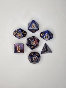 Juego de 7 dados DND poliedro brillo estrellado cósmico púrpura azul dados para RPG-Nuevo - Imagen 1 de 2
