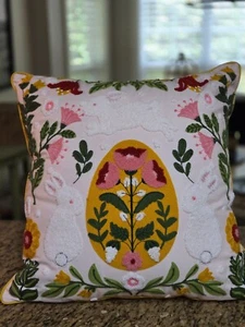 Studio Curate 20x20 Embrodered Floral Pillow - Hidden Zipper - Picture 1 of 8