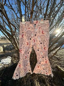 Cowgirl Pink Bell Bottoms, Western Cow Skull Jeans - Picture 1 of 8