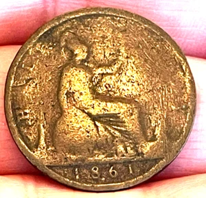 1861 Great Britain 1/2 Penny Coin - Picture 1 of 2