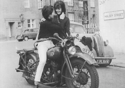 POSTALES DE BICICLETA HARLEY DAVIDSON TODAS LAS OCASIONES FOTOGRAFÍA PHILIP TOWNSEND AÑOS 60 Foto 1 de 4