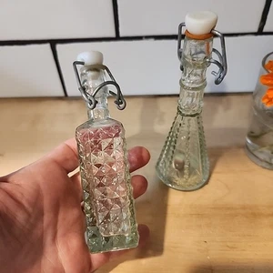Lot of 2 Mini Clear Glass Bottles w/ Easy Flip Top Swing Lid Decorative - Picture 1 of 12