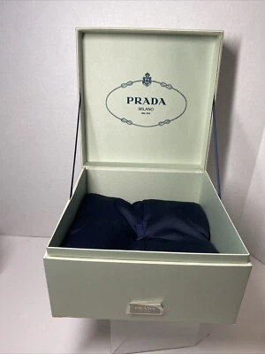 普拉达 Parfums 盒丝绸海绿色 8X8X5 带枕头 漂亮! — 第 1/4 张图片