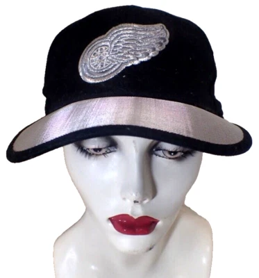 Vtg NHL Detroit Red Wings Snapback Sport Hat Baseball Cap Rare Silver Mesh Brim - Image 1 of 4