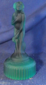 Bashful Charlotte green satin 6.75" tall Imperial glass ribbed base - Picture 1 of 5