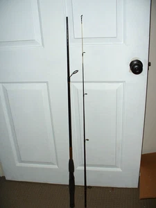 7' Shakespeare Ugly Stik Grafito 2 Piezas Barra Giratoria Acción Media SPL 1100 - Imagen 1 de 4