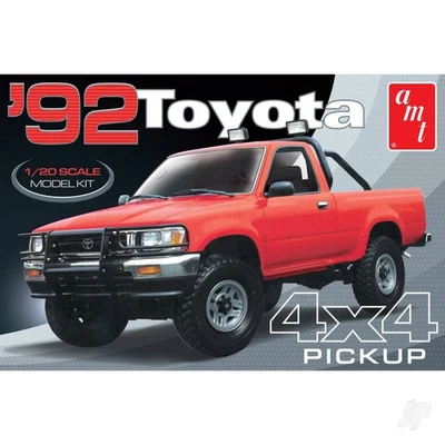 AMT 1:20 1992 Toyota Hilux 4x4 Pickup Plastic Model Car Kit - Image 1 of 4