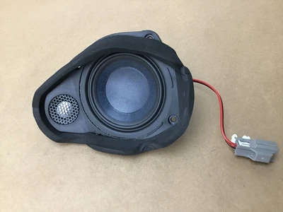 Altavoz audio sonido pasajero delantero derecho Aston Martin DB9 GT 2016 13-16;@1 Foto 1 de 4