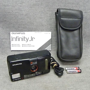 Fotocamera Olympus Infinity Jr. 35mm nuova batterie e custodia funziona no pellicola sviluppatore usata - Foto 1 di 17