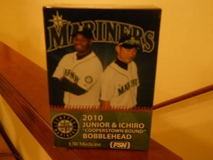 2010 SEATTLE MARINERS KEN GRIFFEY JR & ICHIRO COOPERSTOWN BOUND DUAL BOBBLEHEAD  - Picture 1 of 1