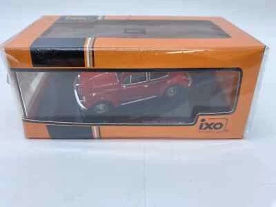 MODELLINO AUTO VOLKSWAGEN 1302 LS LIMOUSINE 1972 ROSSA- IXOMODELS - SCALA 1:43 - Immagine 1 di 4