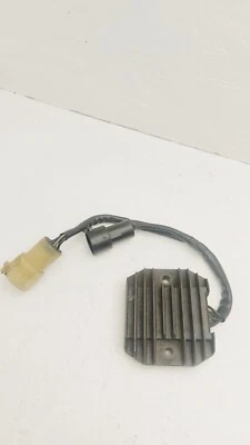 03-04 Kawasaki ZX6R 636 Rectifier Regulator - Image 1 of 4