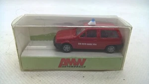 AMW Volkswagen Polo II 2F 86C hatchback rojo bomberos grifo rojo 94 en embalaje original (45) - Imagen 1 de 1