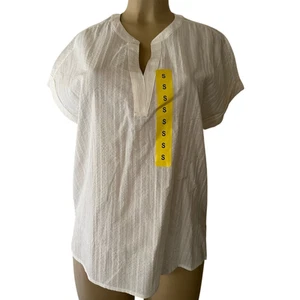 Matty M White Textured Cotton Blouse Short Sleeve V-Neck Lightweight Sz S NWT - Picture 1 of 6