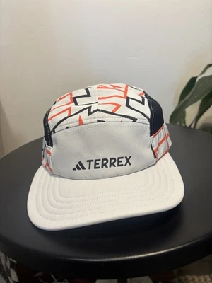 Adidas Terrex Heat Rdy 5 Panel Gráfico Gorra Sombrero IN4648 Correr Correa Trasera Foto 1 de 4