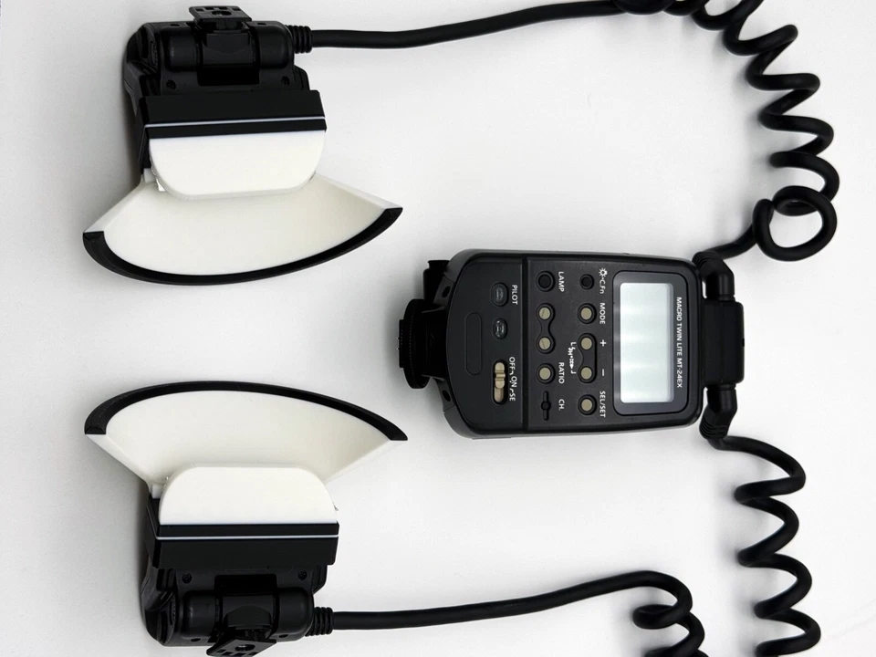 Canon Mt-24EX Turtledove Flash Diffuser by Macroscopic Solutions - Image 1 of 4