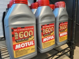 Motul RBF600 Brake Fluid 1.05 U.S. Pint - Picture 1 of 2