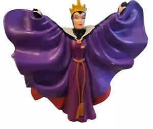 Personaggio Disney Villain Biancaneve e i sette nani Applausi Regina Cattiva PVC - Foto 1 di 8