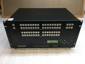 Routeur matriciel numérique 33x33 Lightware MX-FR33 ingénierie visuelle avec oreilles de rack - Photo 1/8