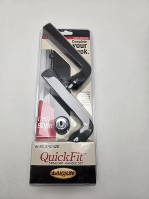 Juego de palancas de puerta de tormenta con bloqueo de metal fundido a presión Larson QuickFit, bronce envejecido - NUEVO Foto 1 de 2