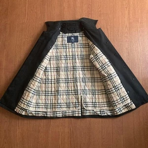 Schwarze Jacke von BURBERRY Gr.L - Bild 1 von 6