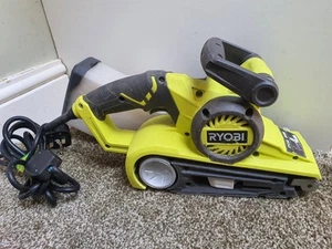 Levigatrice a nastro Ryobi 240v EBS800 - Foto 1 di 5