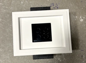 Seeless ITP8 Touchscreen Wall Mount - Picture 1 of 3