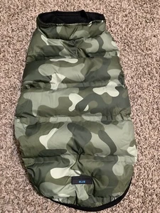 NWT Hotel Doggy Insulated Adventure Vest Size L Color: Cyprus (Green Camo) - Picture 1 of 6