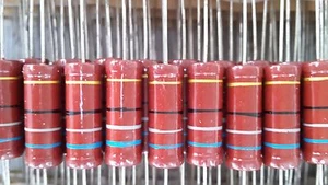 PIHER Resistors Qty2 par a juego 68 ohmios 2W 5% Alta estabilidad Bajo ruido - Imagen 1 de 4