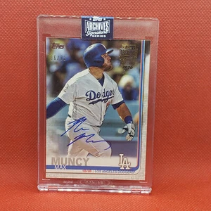 2020 Topps Archives Signature Series, 2019 Topps #658 Max Muncy #06/72 - Picture 1 of 2