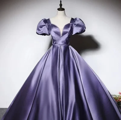 2024 Princess Short Sleeves Wedding Dresses Satin A Line Bridal Gowns Purple - Image 1 of 4