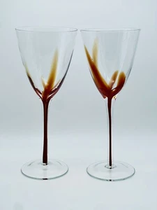 Juego de 2 copas de vino con vástago de filamento de goteo rojo - Imagen 1 de 15